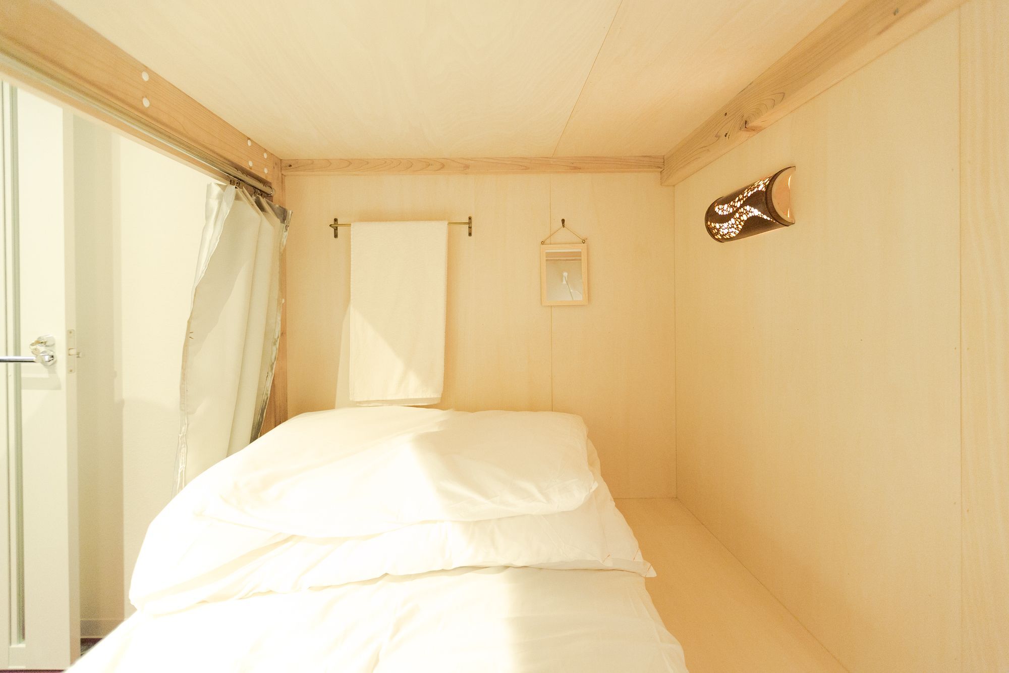 ホステル二木 Hostel Futagi ゲストハウス Фукуока Экстерьер фото